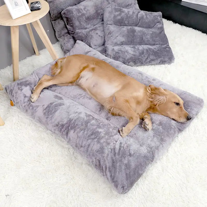 Long Warm Plush Dog Bed – Ultra-Soft Washable Sleeping Pad for Pets