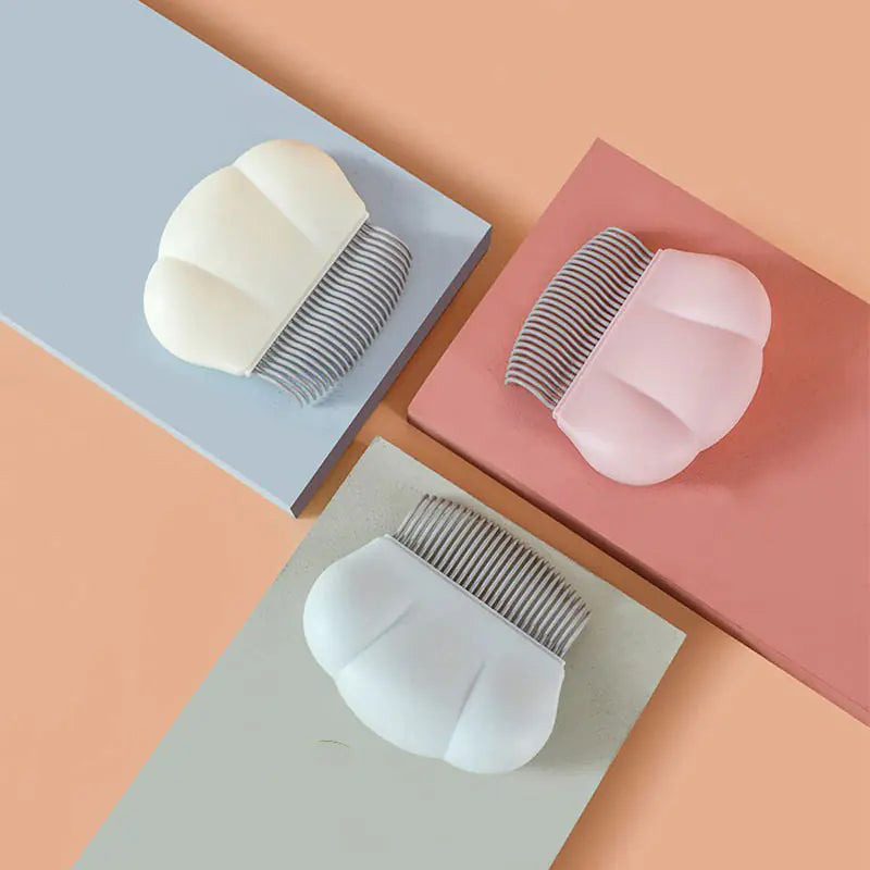 Premium Cat Comb for Long & Short Hair – Anti-Shedding Stainless Steel Grooming Tool (UAE Edition)